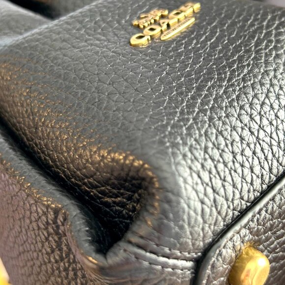 Coach Outlet Shay Crossbody in Black Pebbled Leather - Picture 9 of 14